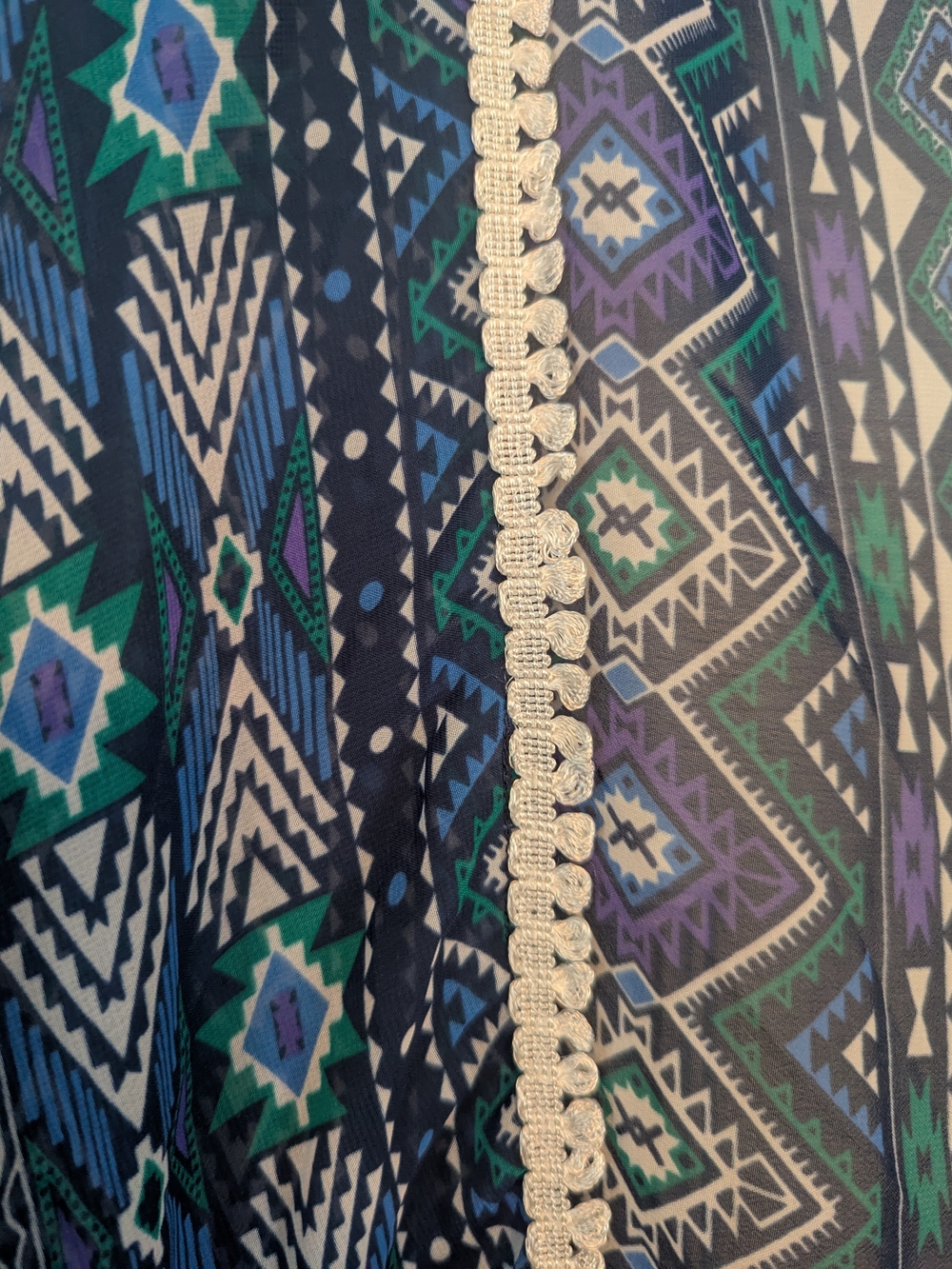 Aztec-Patterned Open Kimono - Picture 3 of 6